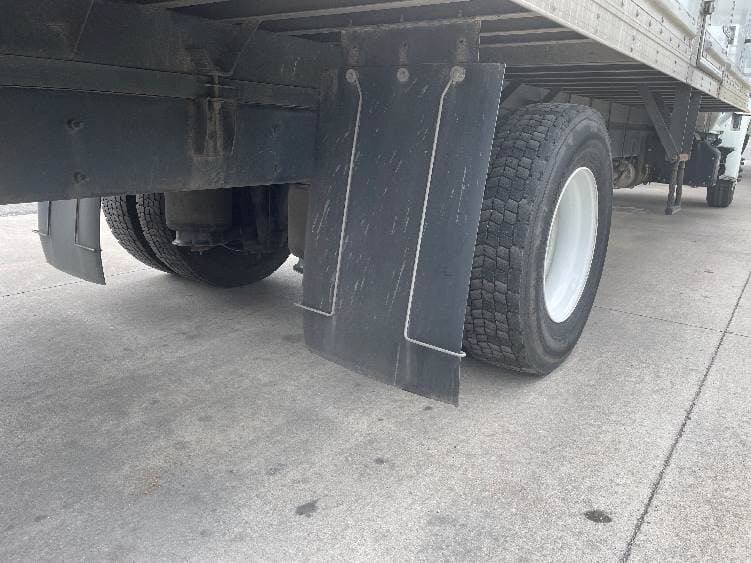 2022 International MV607 Box Truck - 220HP, 6 Speed Automatic, Roll up Door image 14