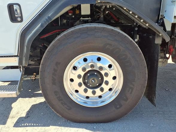 2025 Kenworth TF20 image 9