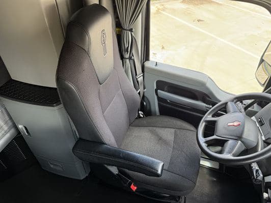 2022 Kenworth T680 image 21