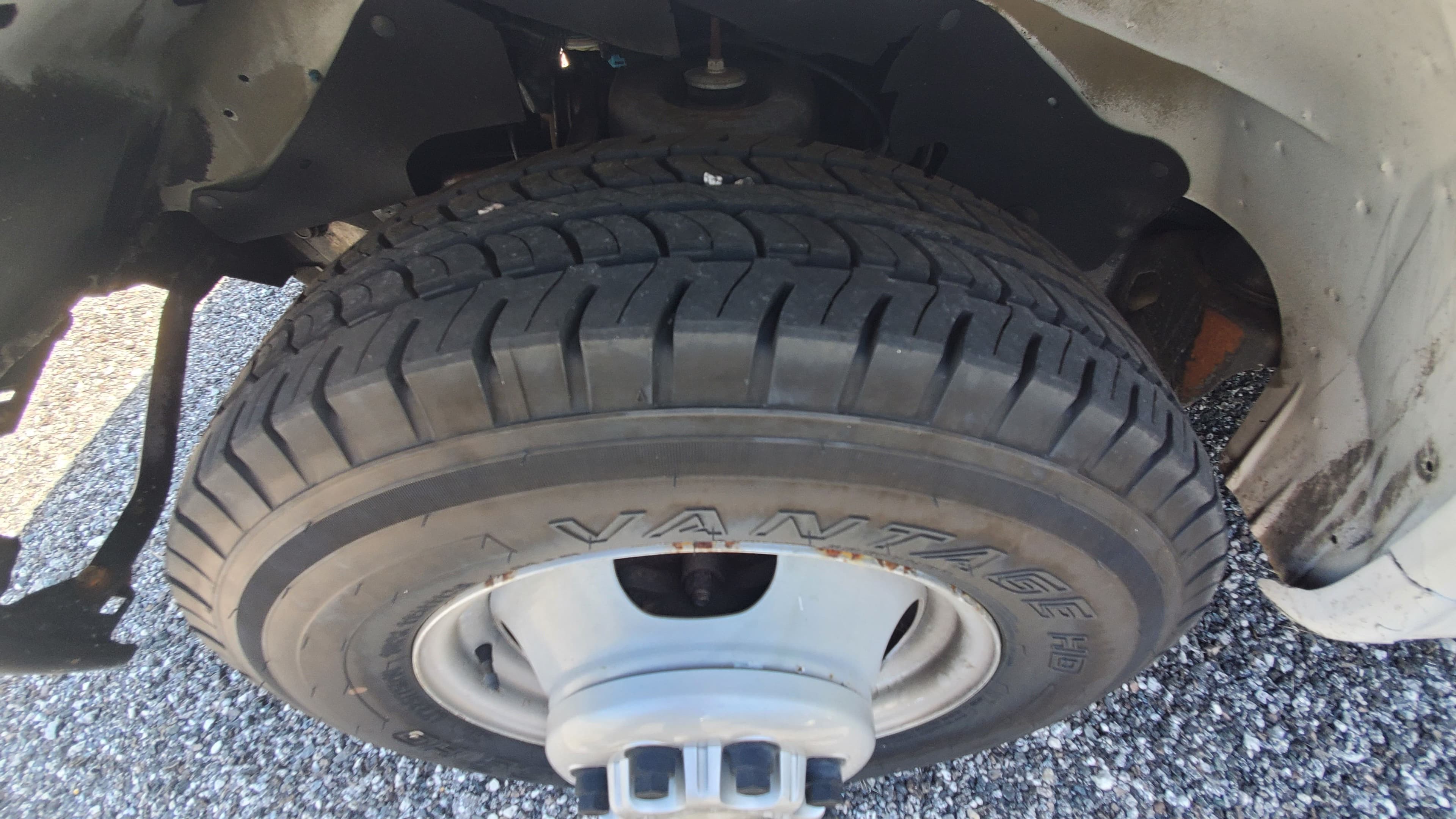 2015 Chevrolet Express image 8