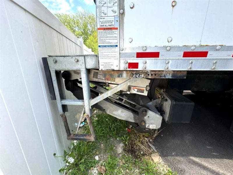 2019 International 4300 image 17