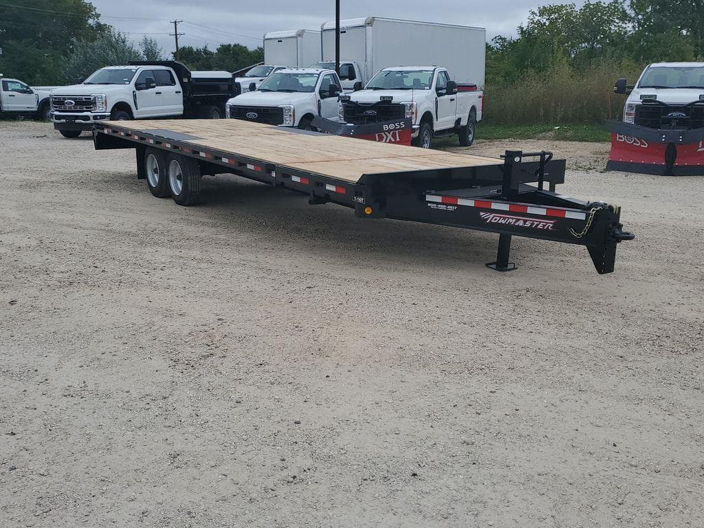 2024 Towmaster T-16T image 6