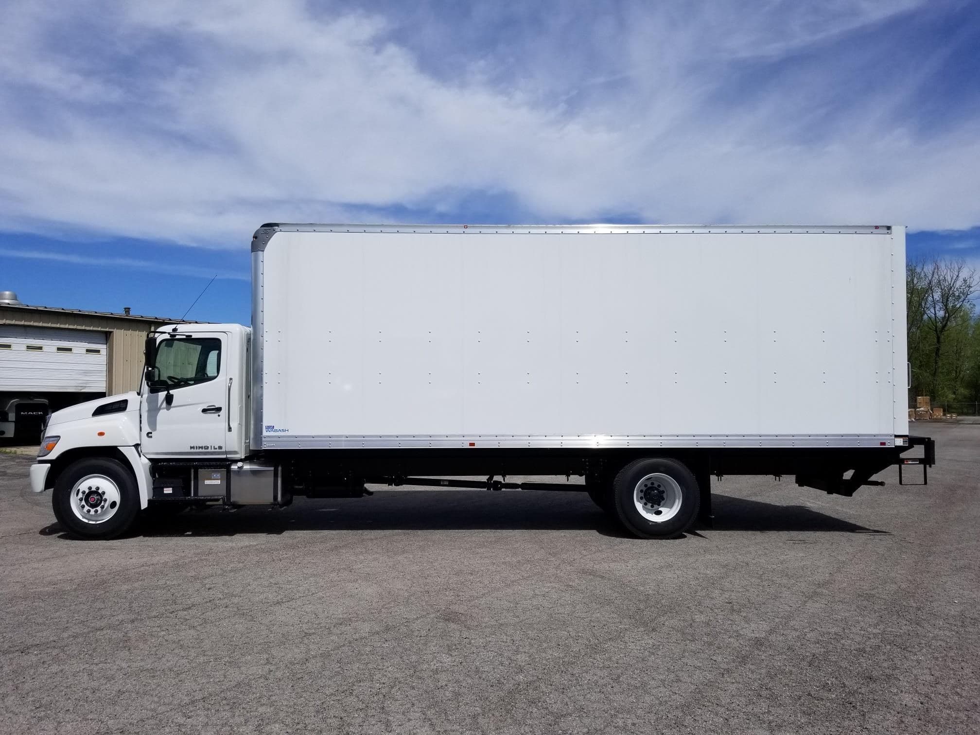 2024 HINO L6 118525 image 2