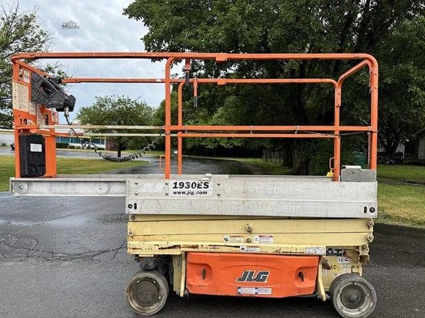2014 JLG 1930ES image 11