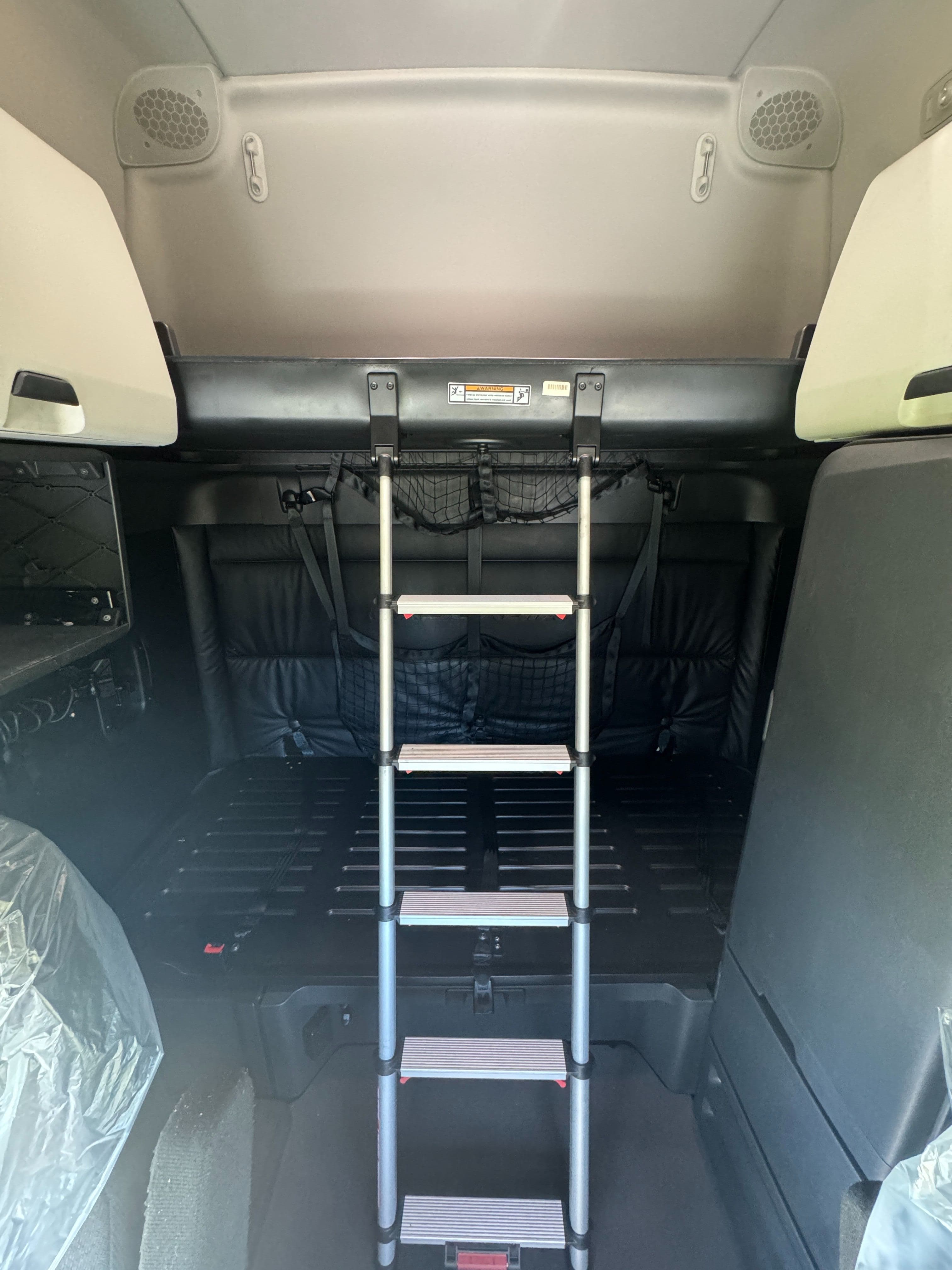 2023 Freightliner Cascadia 126 image 15