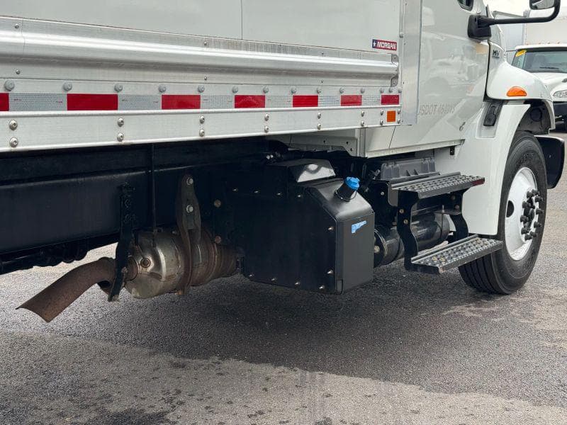 2019 International MV607 image 15