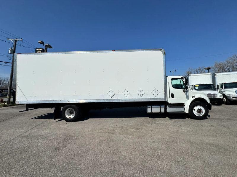2016 Freightliner Cascadia 125 image 4