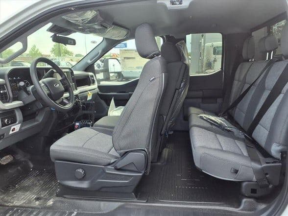 2026 Ford F550 SD XL image 14