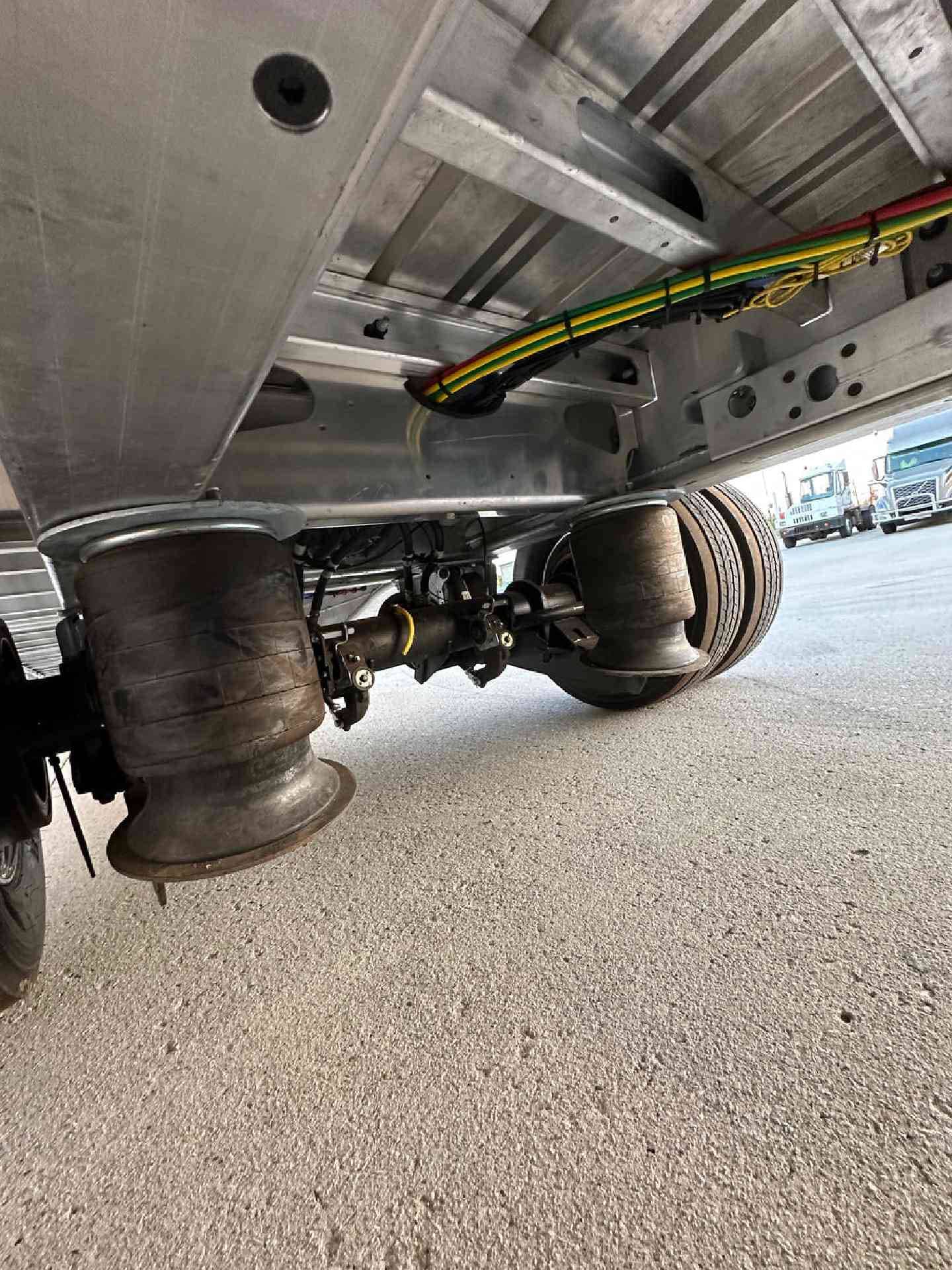 2027 Extreme XS60 Step Deck Low Pro R17.5 image 22