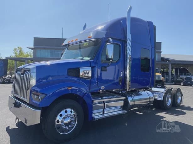 2025 Western star 4900EX
