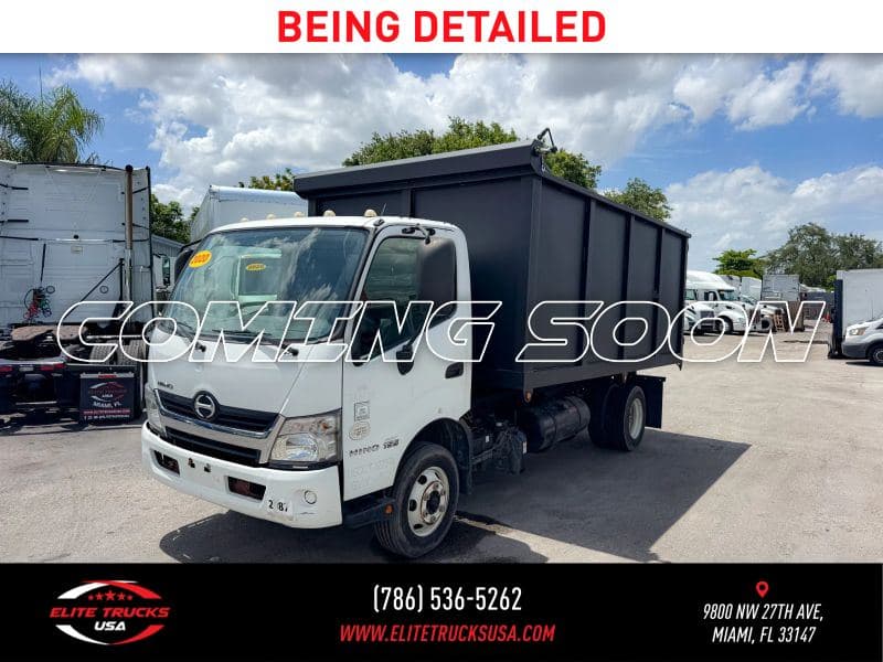 2020 Hino 155 image 1