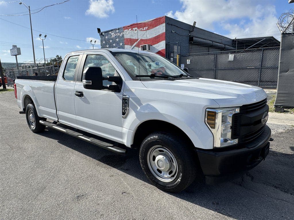 2019 Ford F250sd image 14