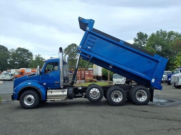 2026 Kenworth T880 image 10