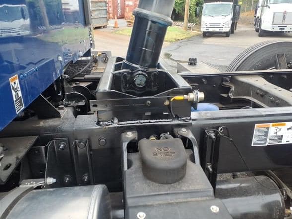 2026 Kenworth T880 image 13