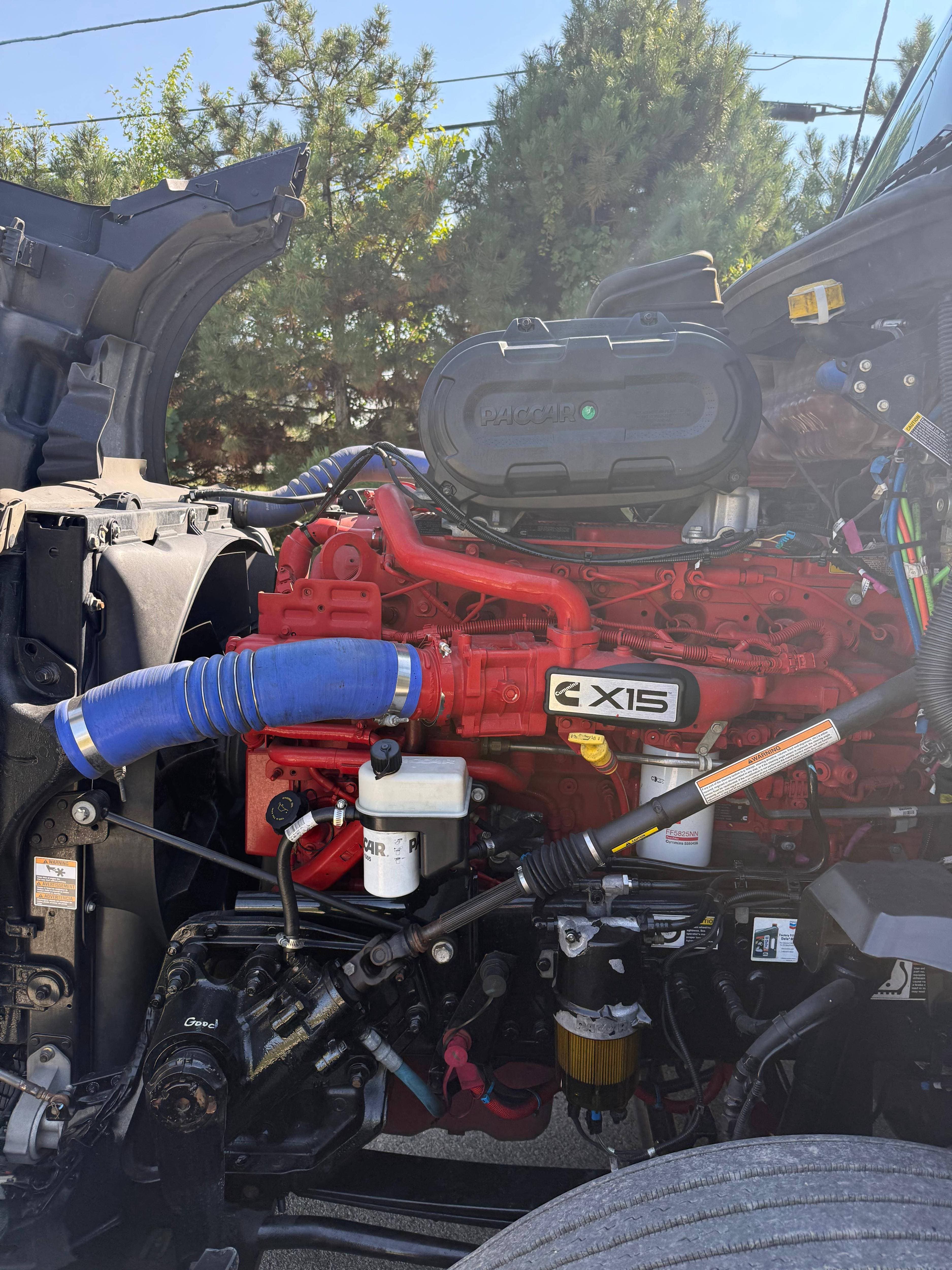 2022 Kenworth T680 image 9