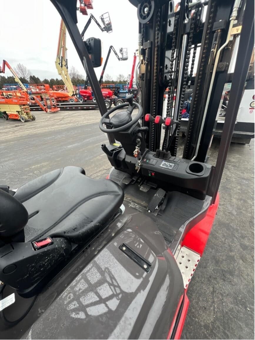 2023 MANITOU MI25G FL8445 image 3