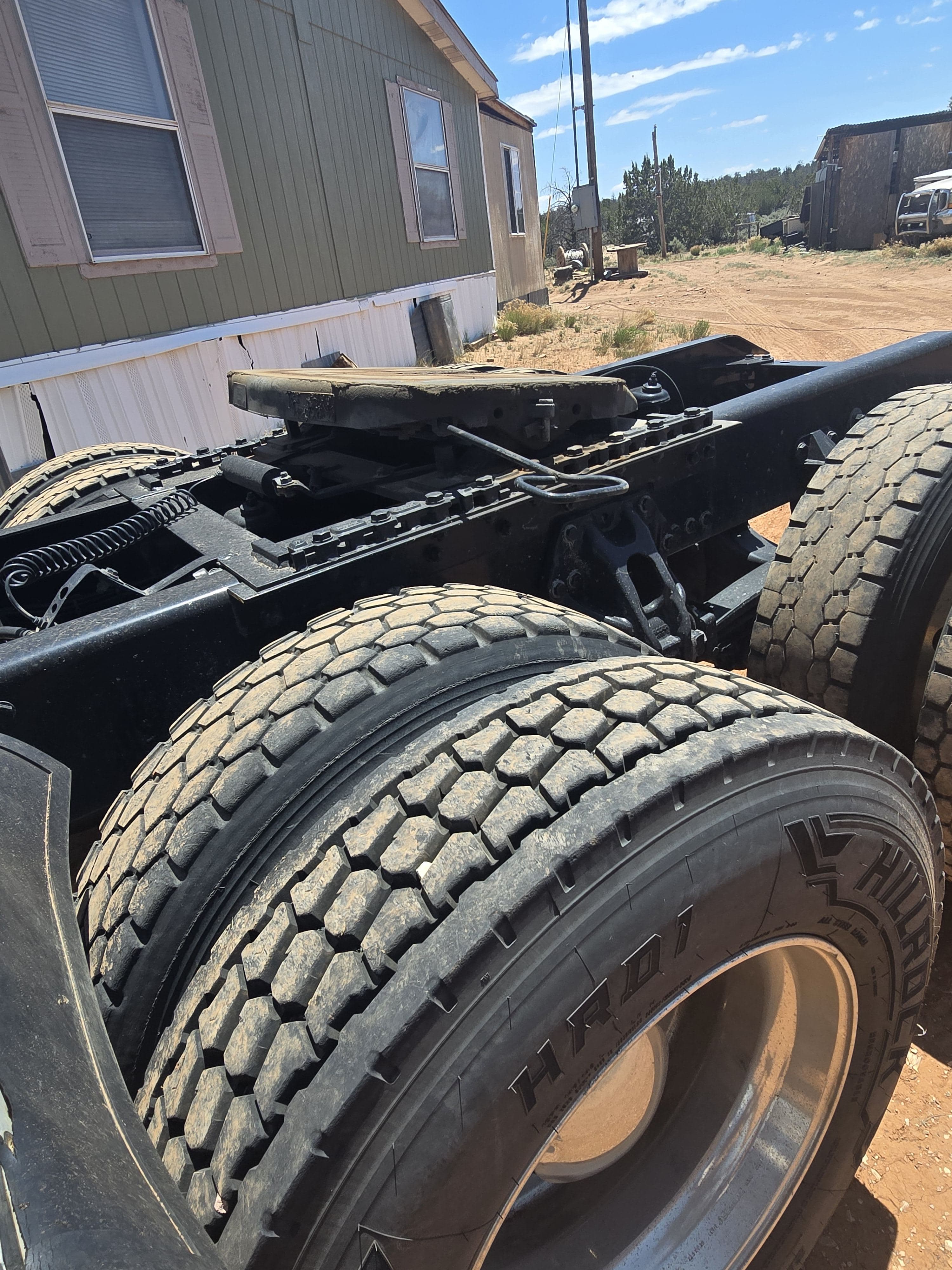 2020 Kenworth T680 image 14