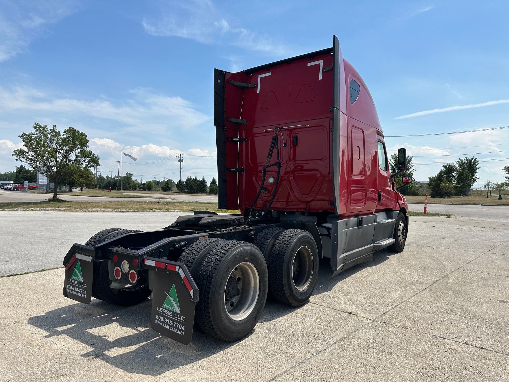 2020 Freightliner Cascadia image 7
