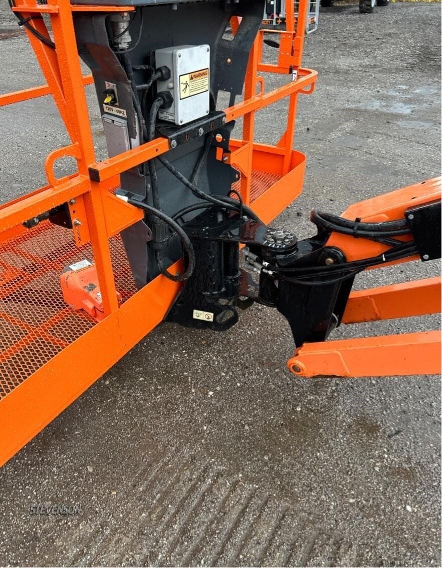 2017 JLG 660SJC PL5385 image 12