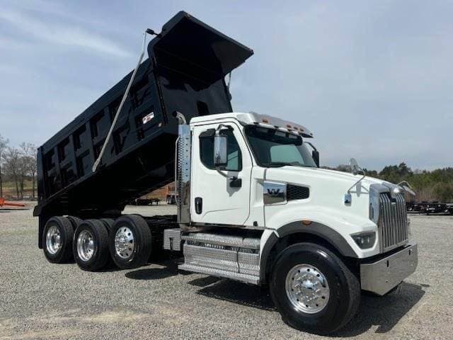 2023 Western Star 49X Chassis image 4