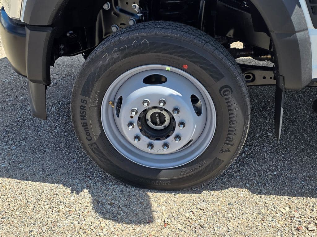 2026 Ford F-450SD XL DRW image 17