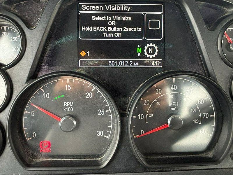 2021 Peterbilt 579 image 12