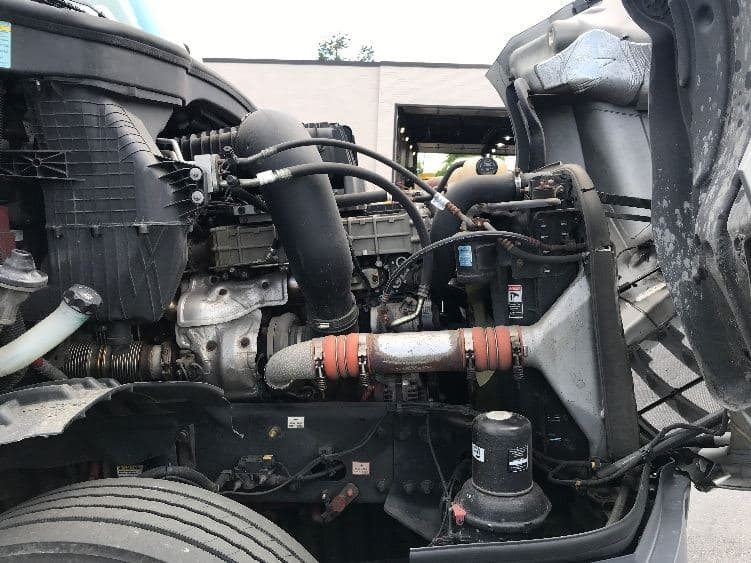 2020 Freightliner Cascadia 126 image 15