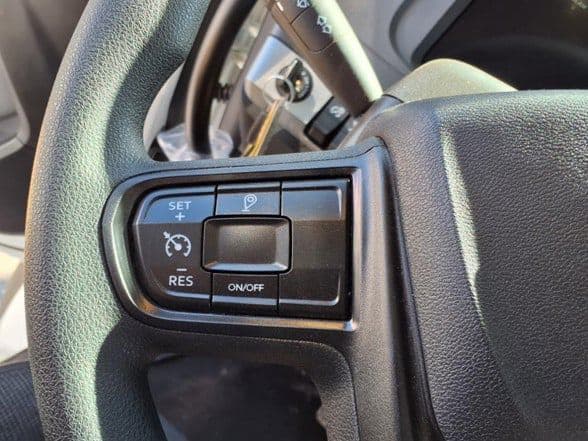 2025 Kenworth T880 image 25