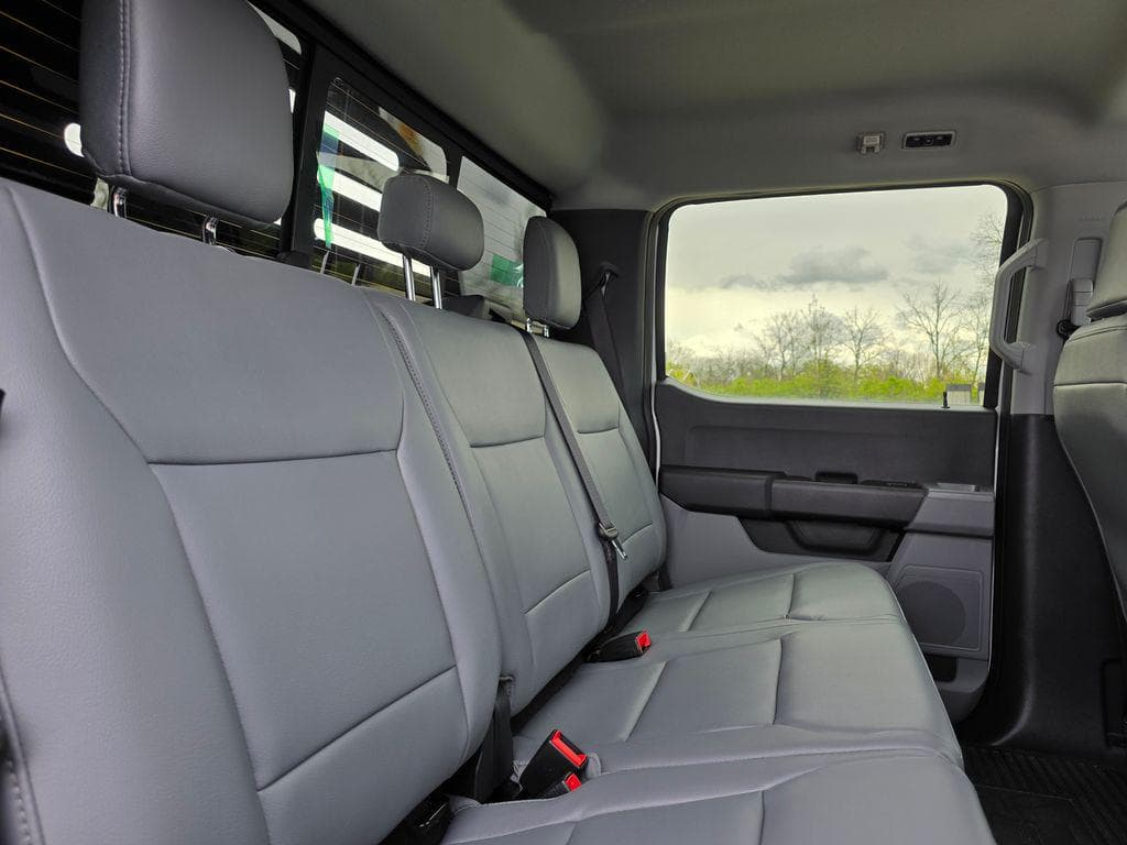 2026 Ford F-450SD XL Dump Truck image 45