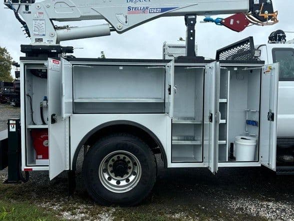 2025 Ford 4143D image 8