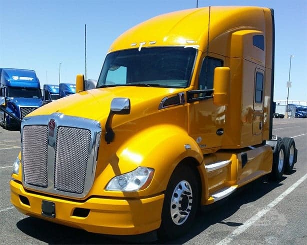 2021 Kenworth T680 image 1