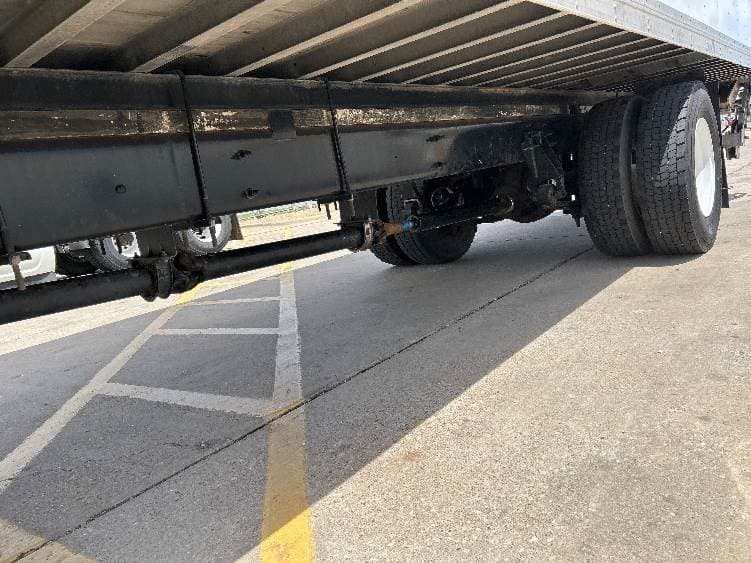 2022 International MV607 Box Truck - 240HP, 6 Speed Automatic, Roll up Door image 5