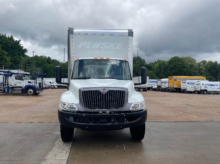 2022 International MV607 Box Truck - 220HP, 6 Speed Automatic, Roll up Door image 2