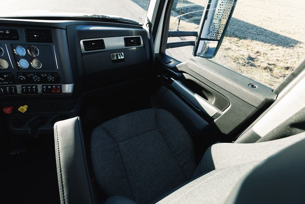 New 2027 KENWORTH T880S PH image 8