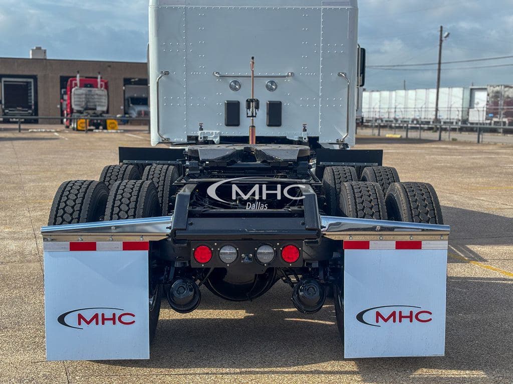 New 2027 KENWORTH T880 image 5