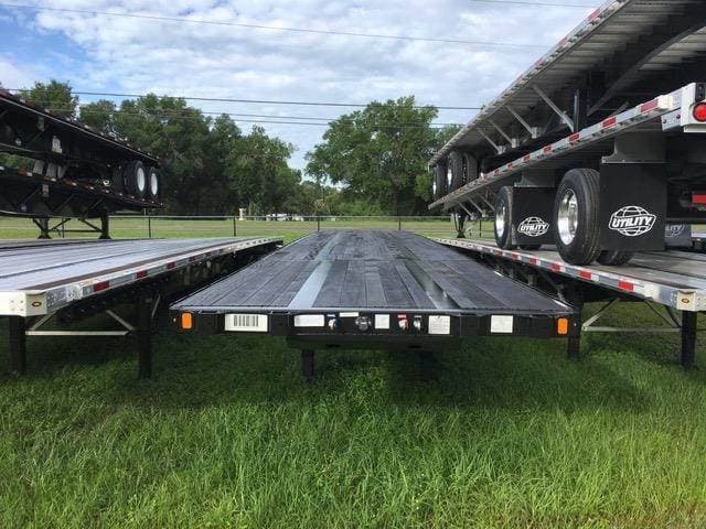 2023 Fontaine Velocity Flatbed Trailer - Spring image 1