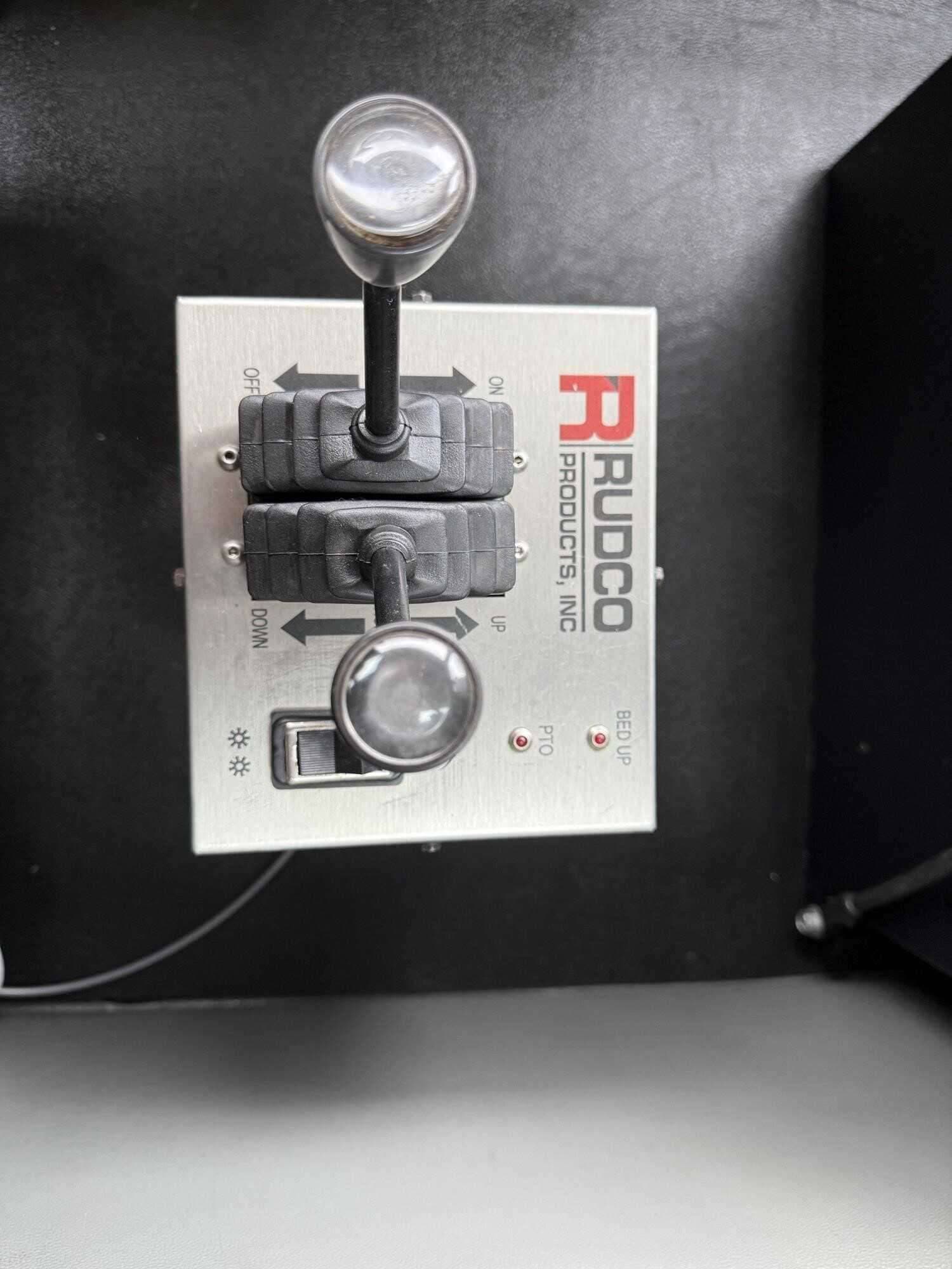 2019 Kenworth T880 image 7