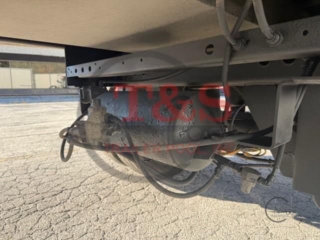 2019 KIDRON 1662 image 16