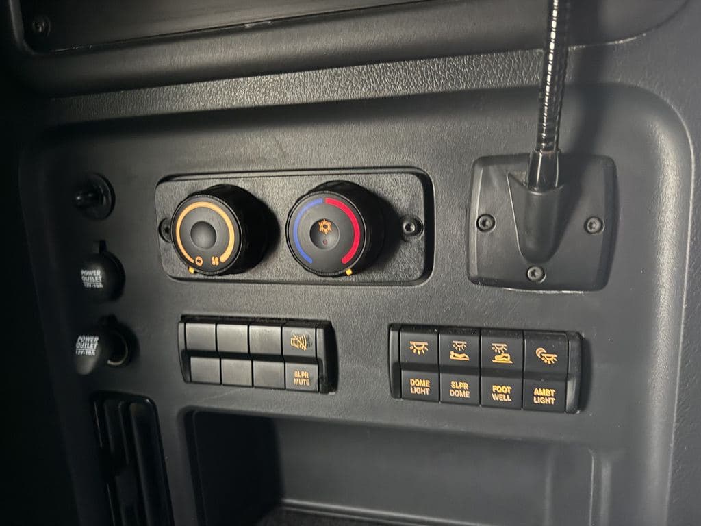 Used 2024 FREIGHTLINER PT126064ST image 23