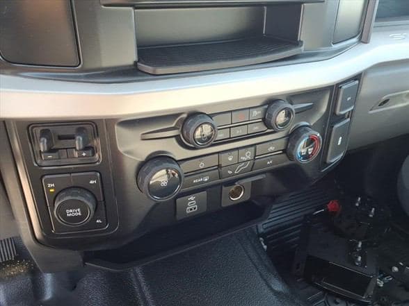2026 Ford F350 SD XL image 8