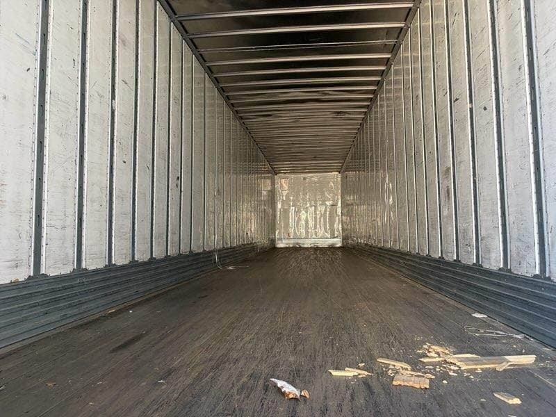 2017 Utility 53` Dry Van Trailer image 3