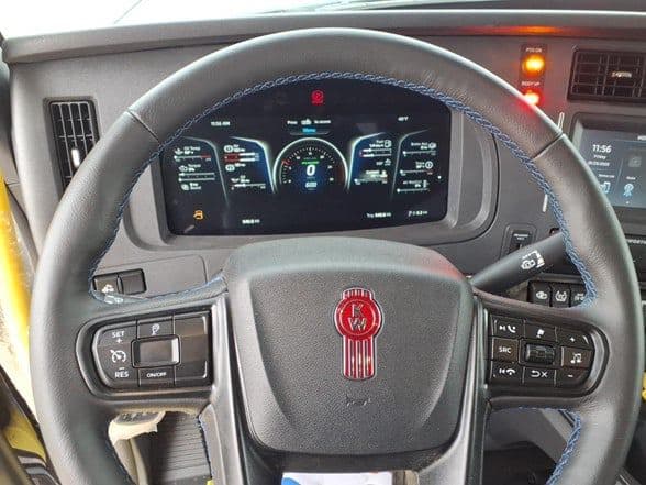 2026 Kenworth W990 image 15