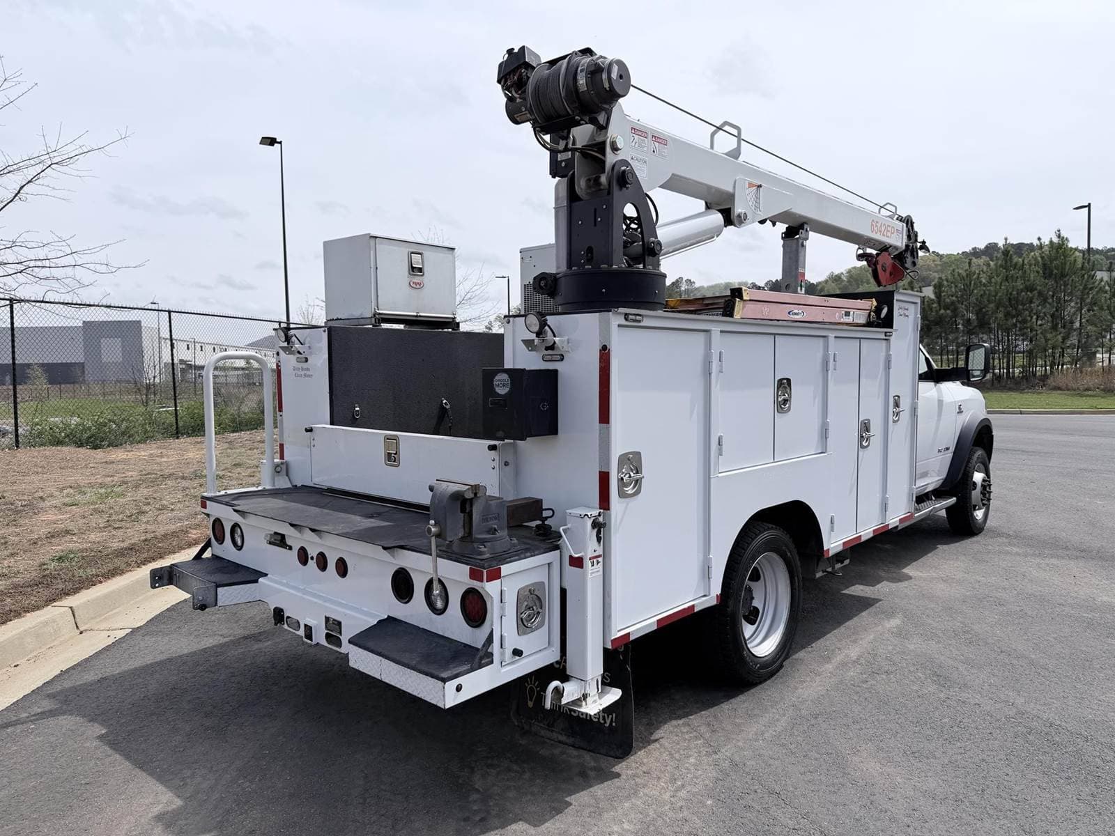 2019 Ram 5500 image 2