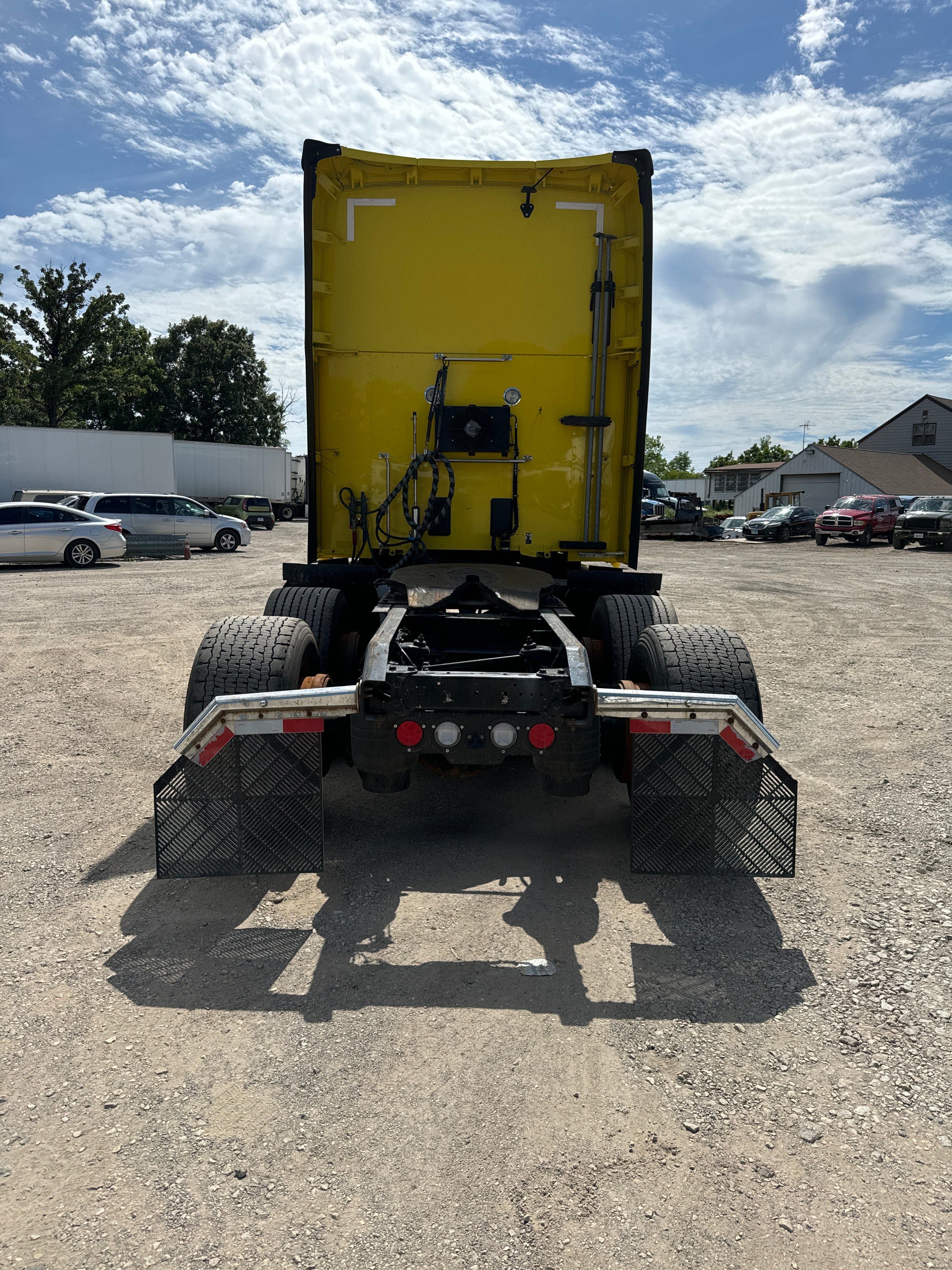 2019 Kenworth T680 — Cummins X15 | 620,249 Miles image 4