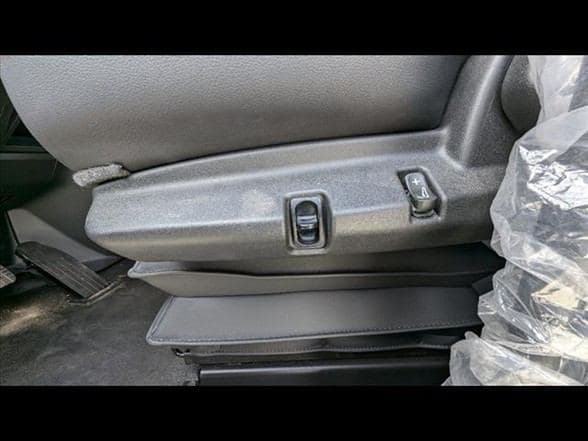 2025 Kenworth T880 image 19