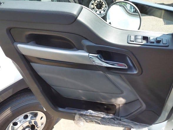 2026 Kenworth T880 image 12