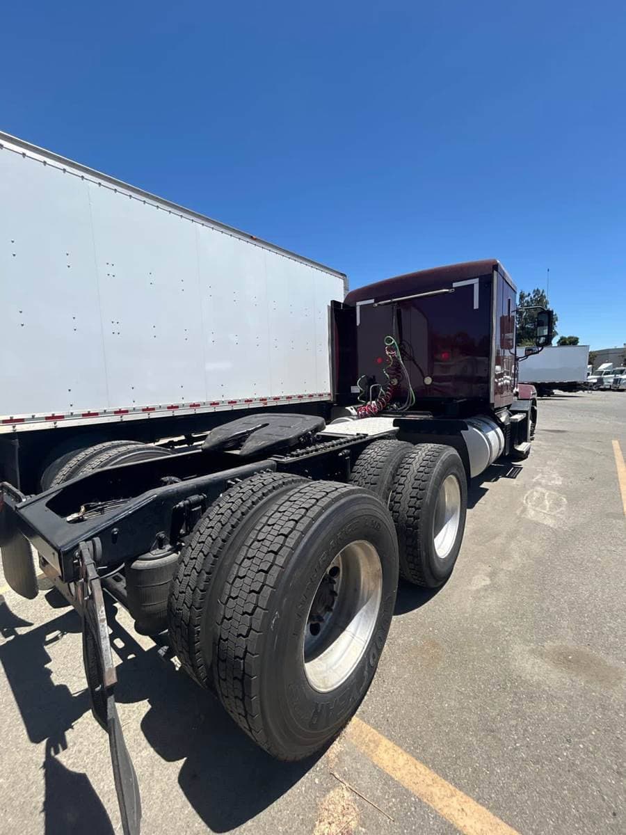 2020 Mack Anthem 64T Sleeper Semi Truck - 72" Flat Top Sleeper, 445HP, 12 Speed Automatic image 4