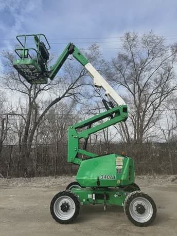 2017 JLG 340AJ image 7