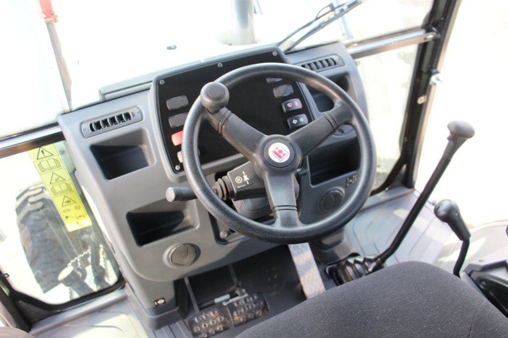 2016 Terex TLN830 image 40