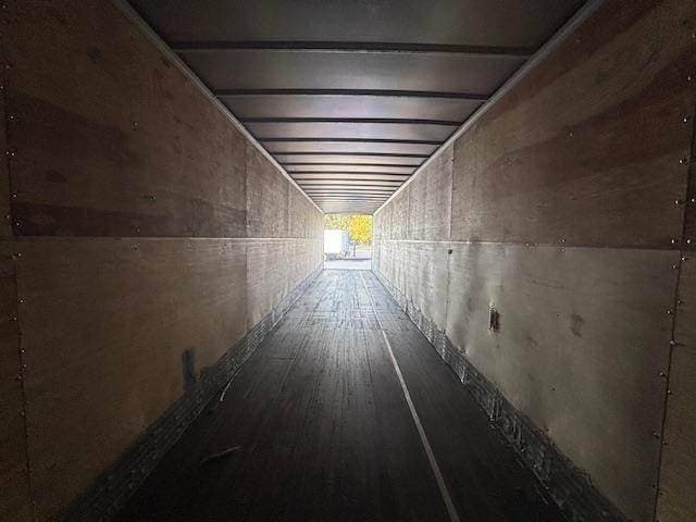 2000 Utility 53` Dry Van Trailer image 5